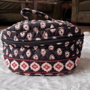Vera Bradley Black Red Quilted Oval Travel Cosmetic Bag Retired Print